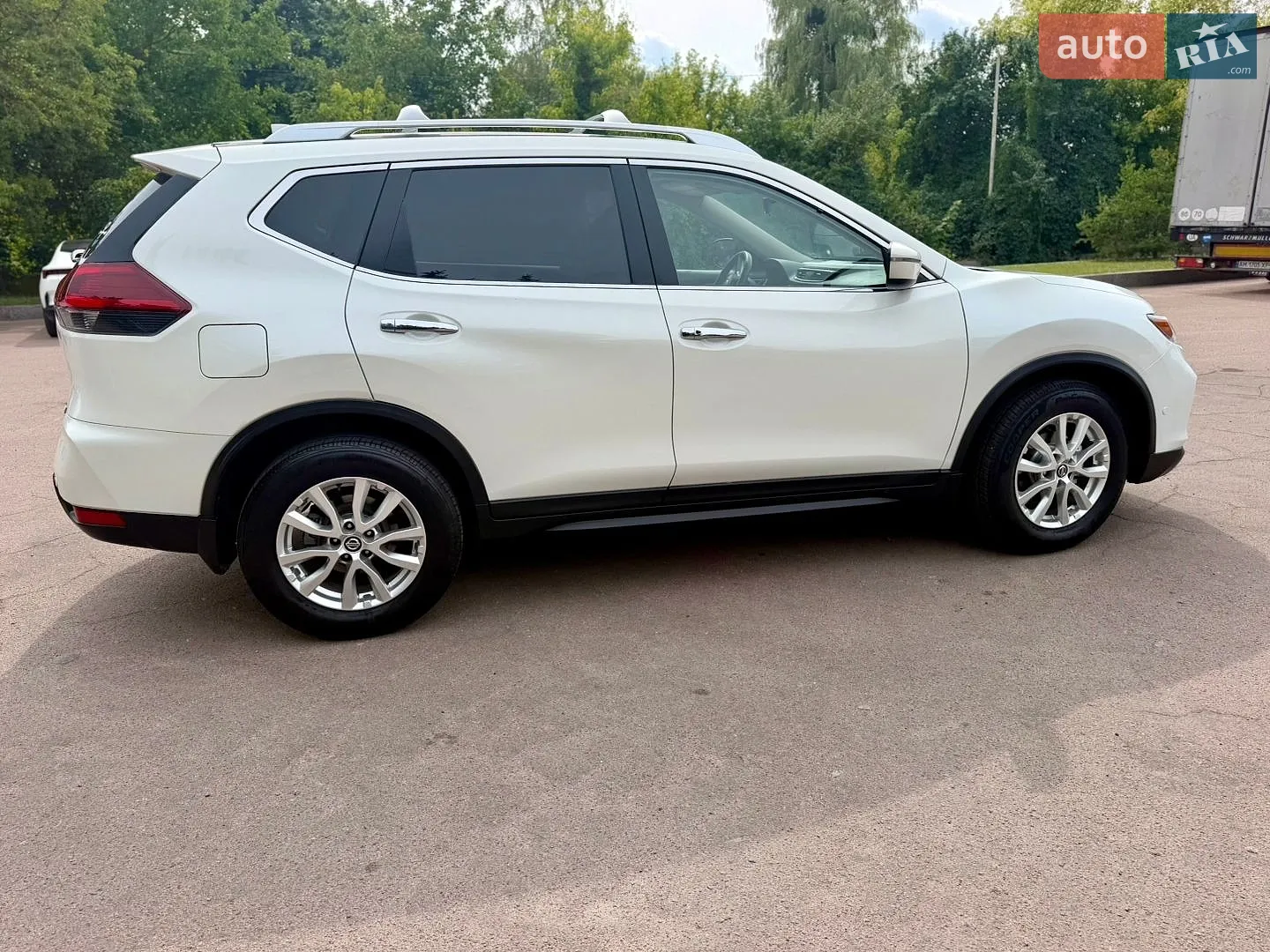 2020 Nissan Rogue - мініатюра 23