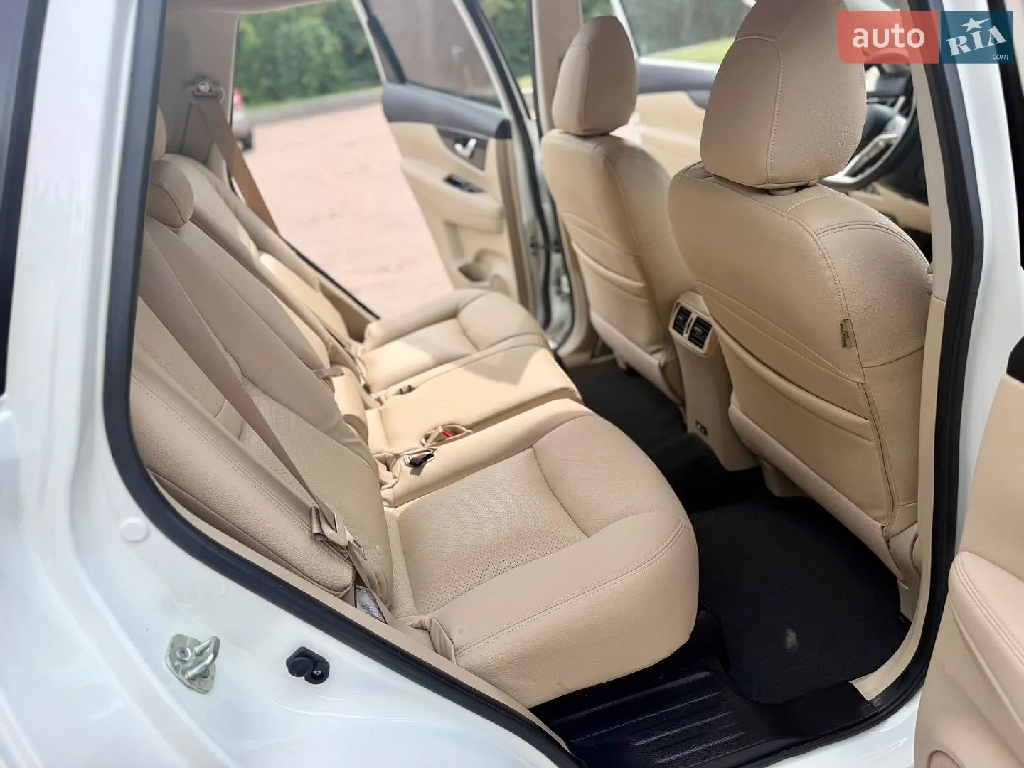 2020 Nissan Rogue - мініатюра 41