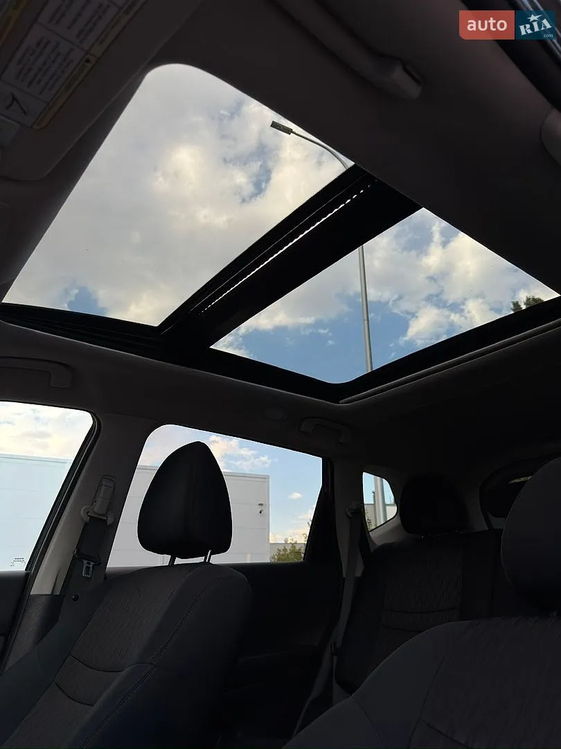 2016 Nissan Rogue - мініатюра 25