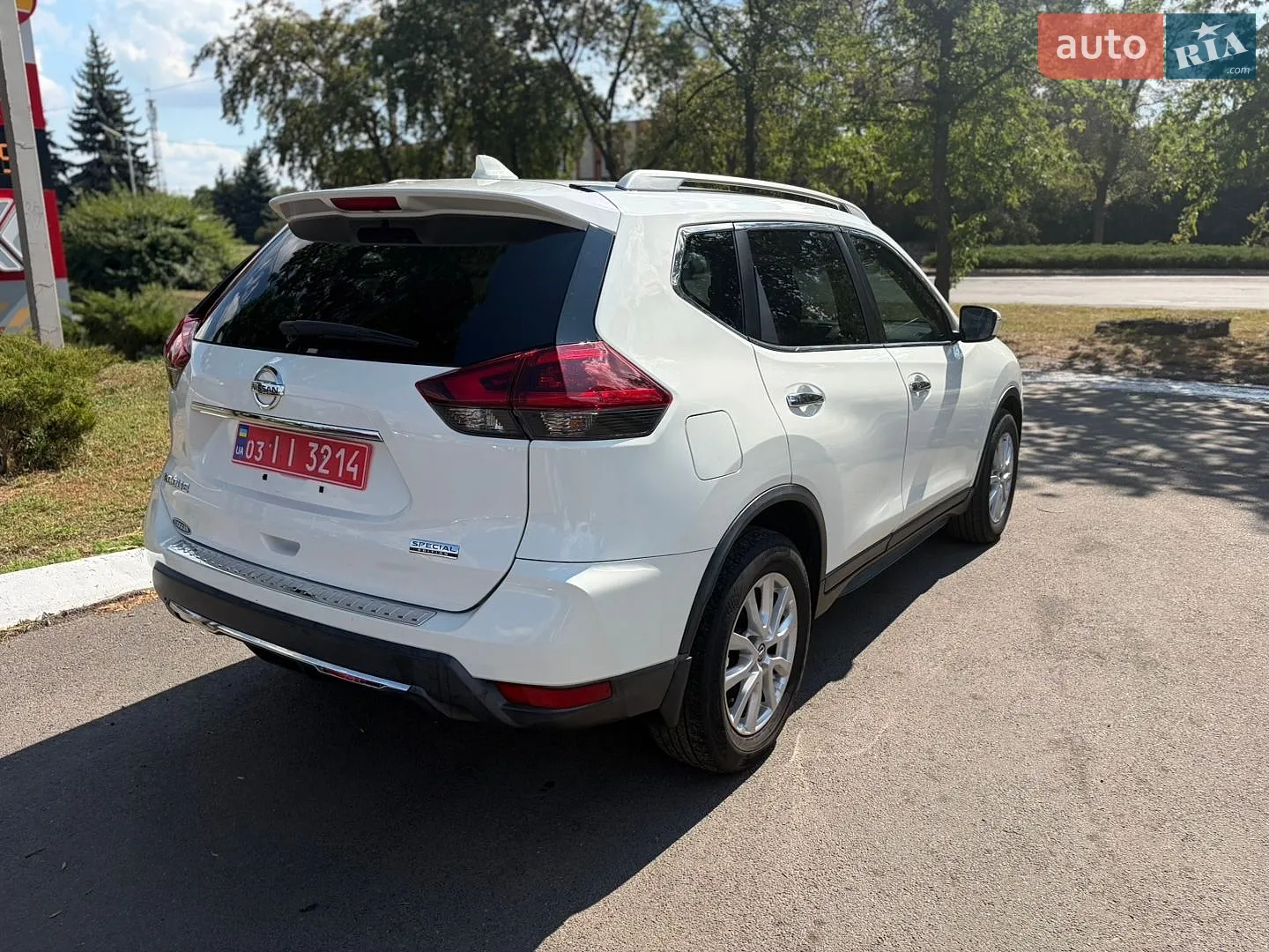 2019 Nissan Rogue - мініатюра 9