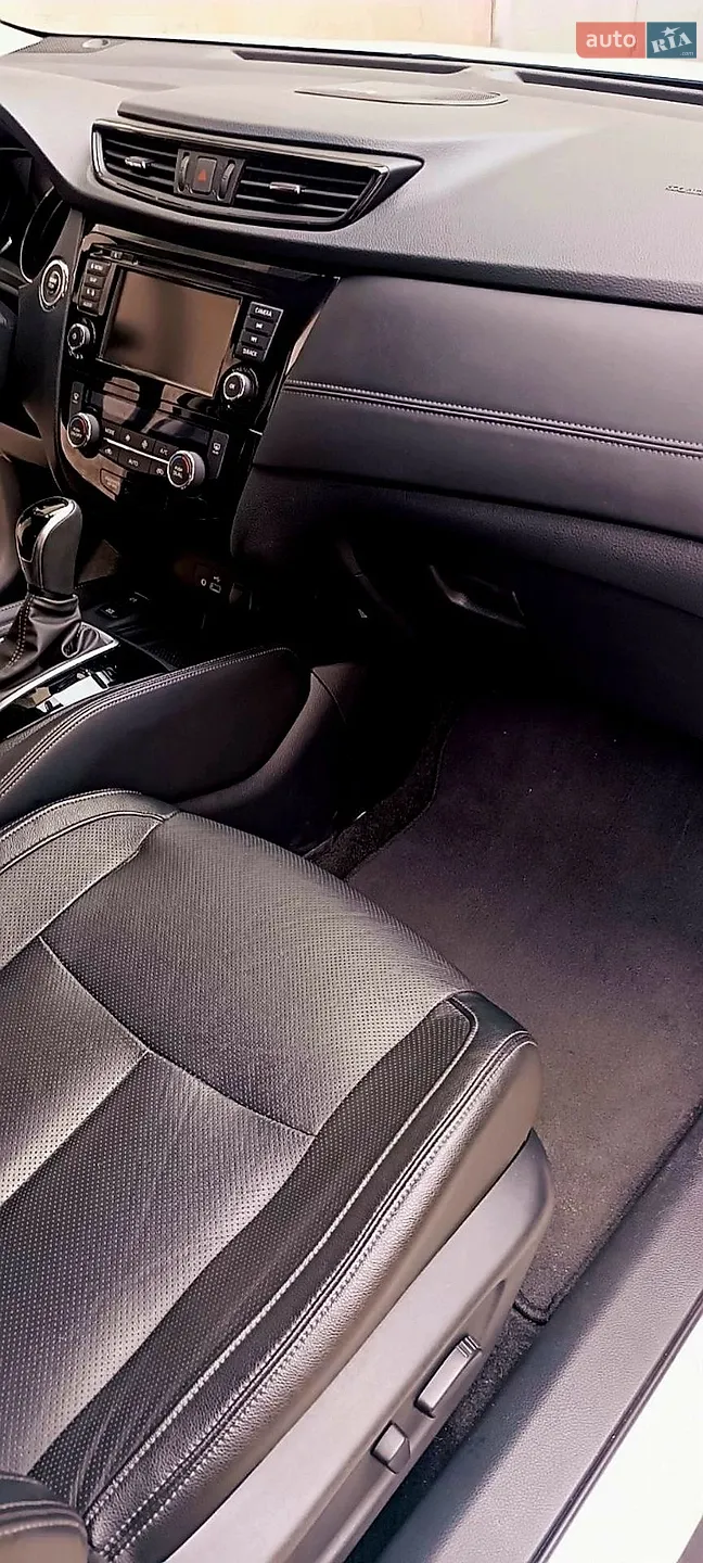 2019 Nissan Rogue - мініатюра 10
