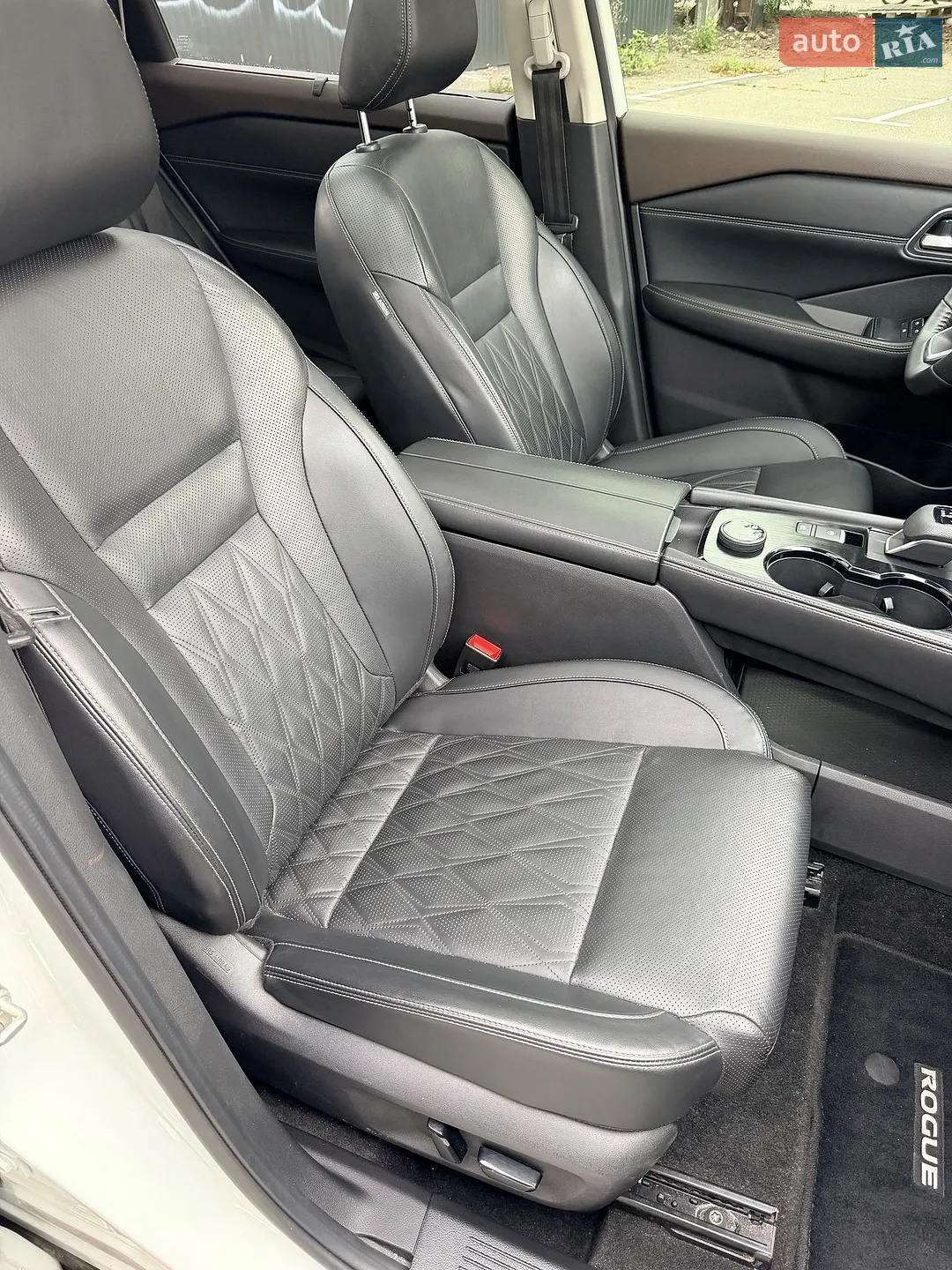 2021 Nissan Rogue - мініатюра 29