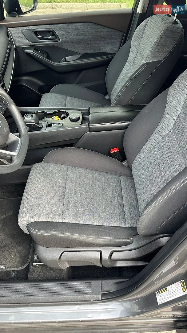 2020 Nissan Rogue - мініатюра 16