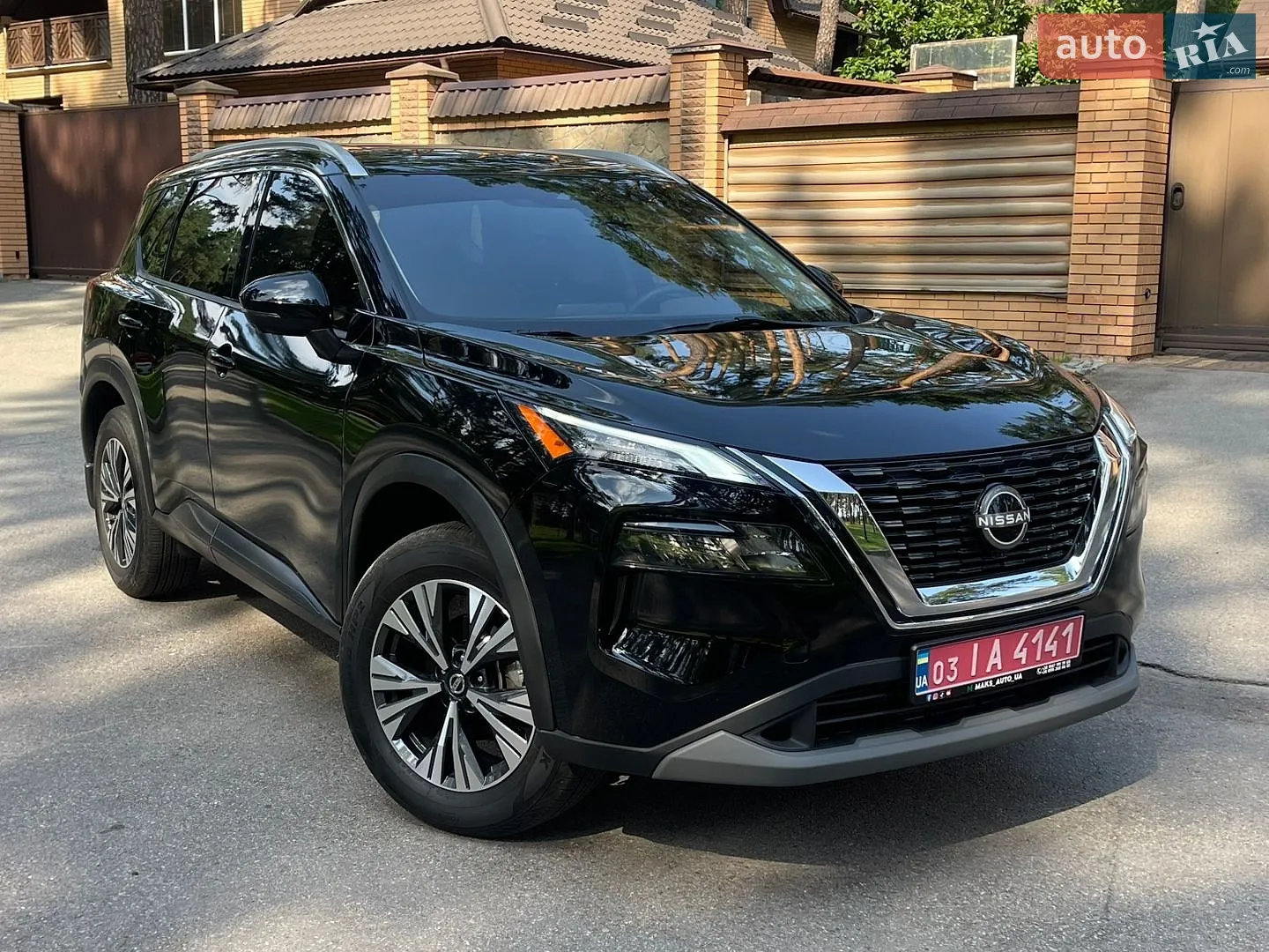 2021 Nissan Rogue - фото 1