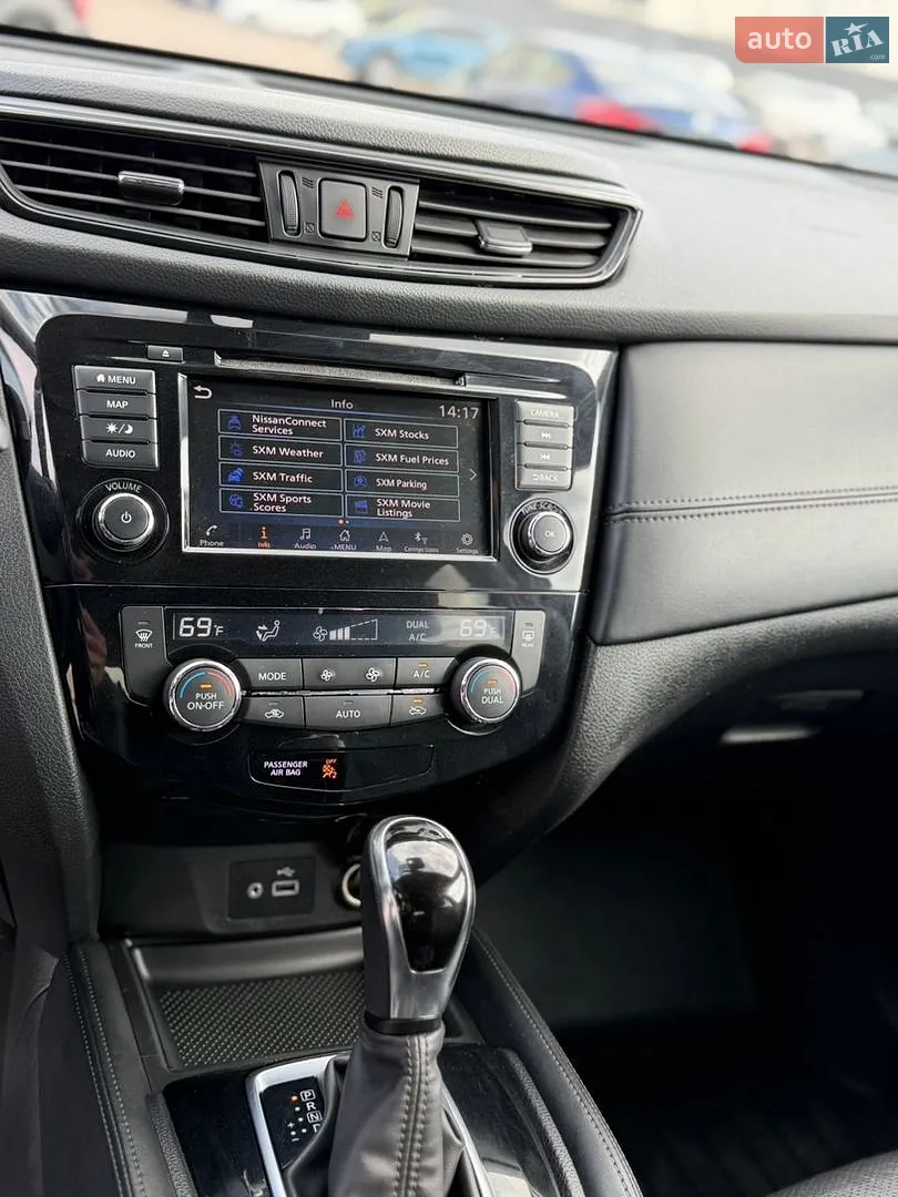 2018 Nissan Rogue - мініатюра 15