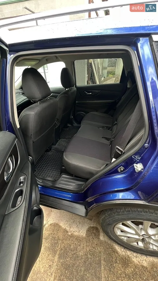 2019 Nissan Rogue - мініатюра 9