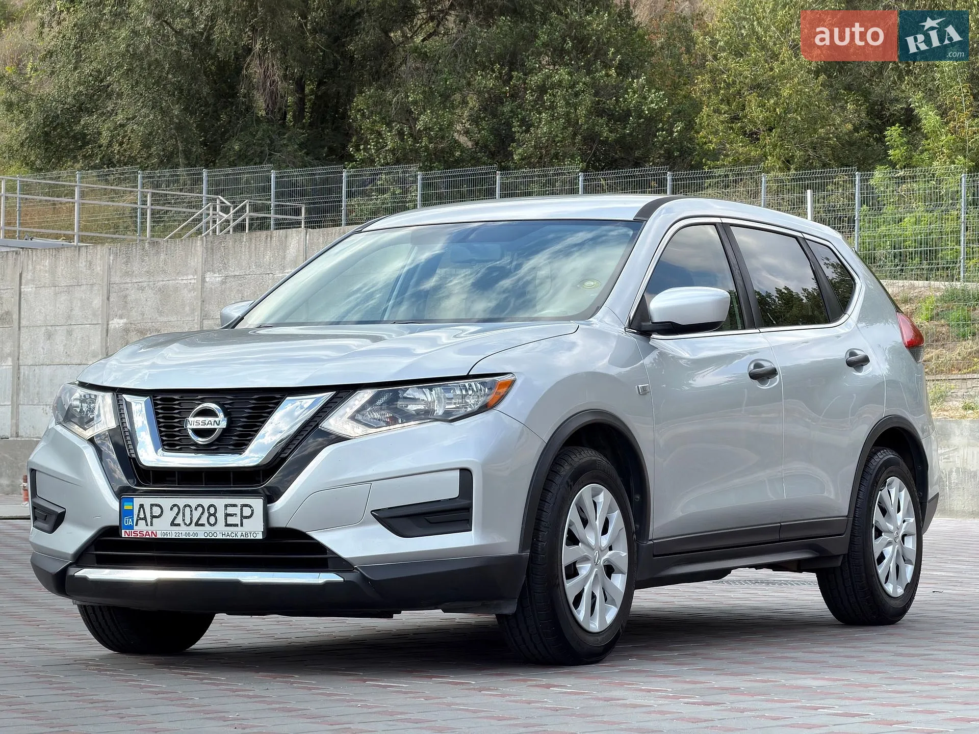2016 Nissan Rogue - мініатюра 3