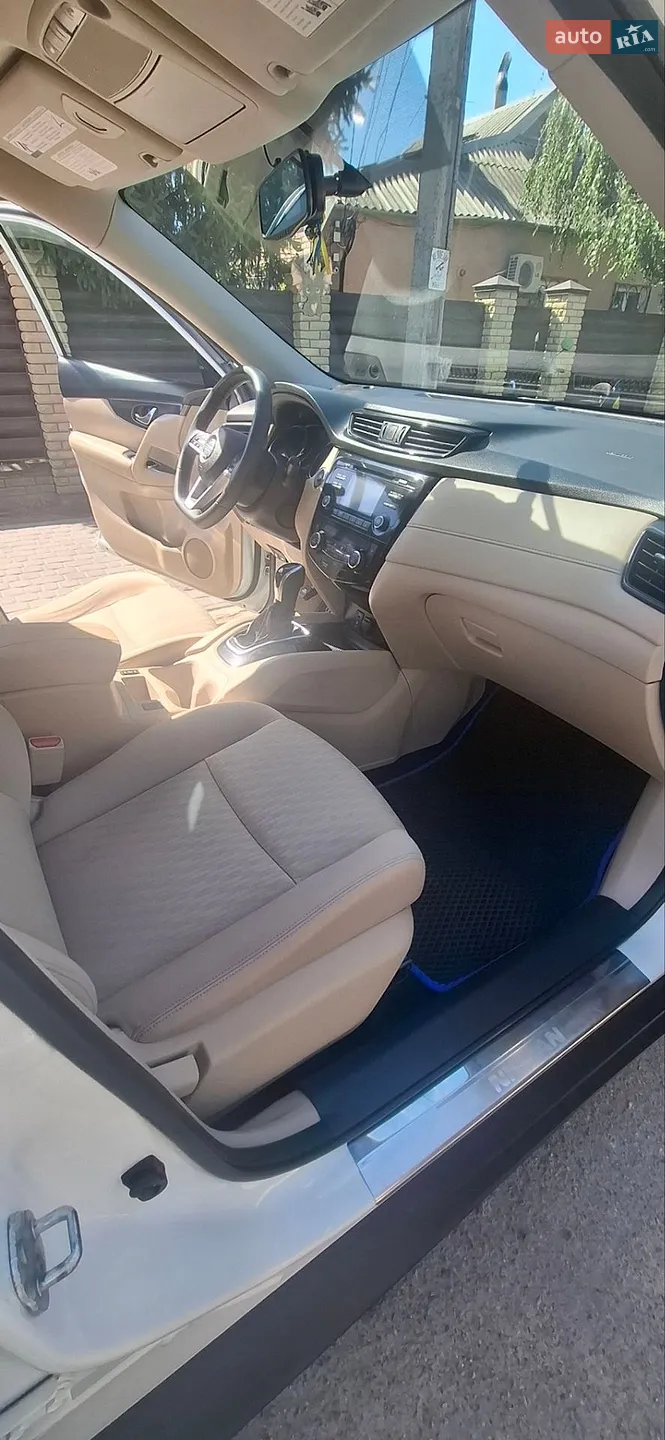 2017 Nissan Rogue - мініатюра 3
