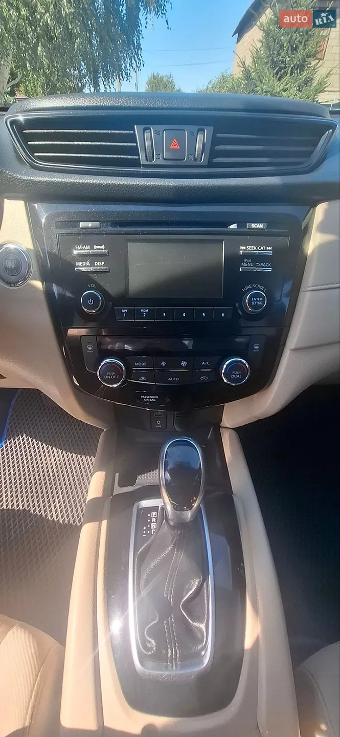2017 Nissan Rogue - мініатюра 17