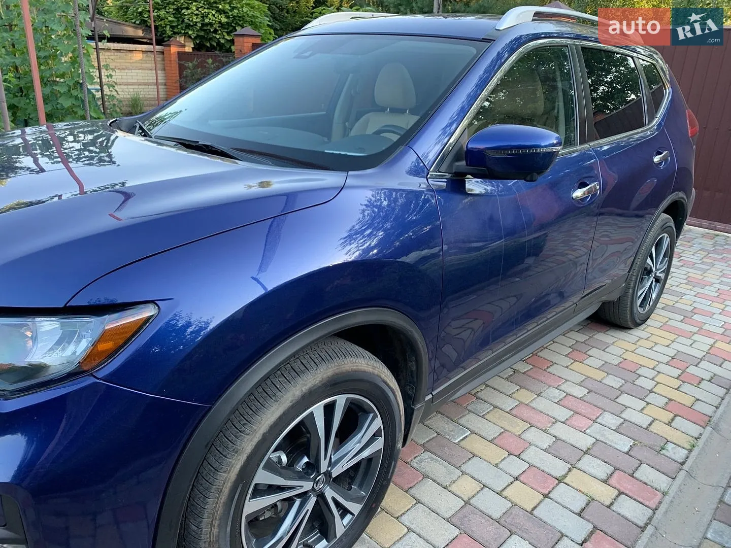 2018 Nissan Rogue - мініатюра 2