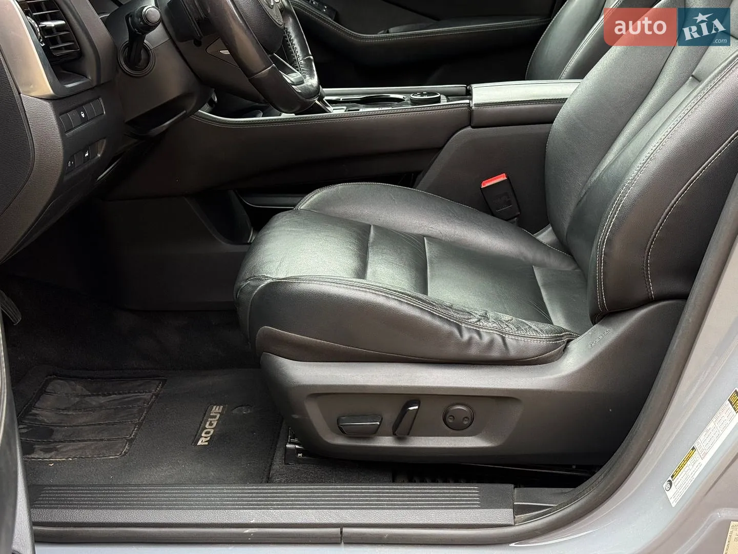 2020 Nissan Rogue - мініатюра 29