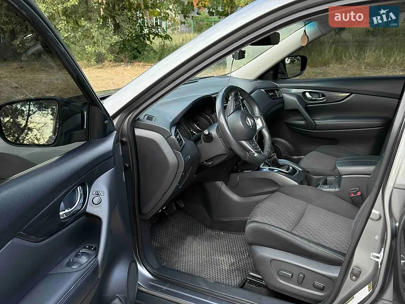 Nissan Rogue