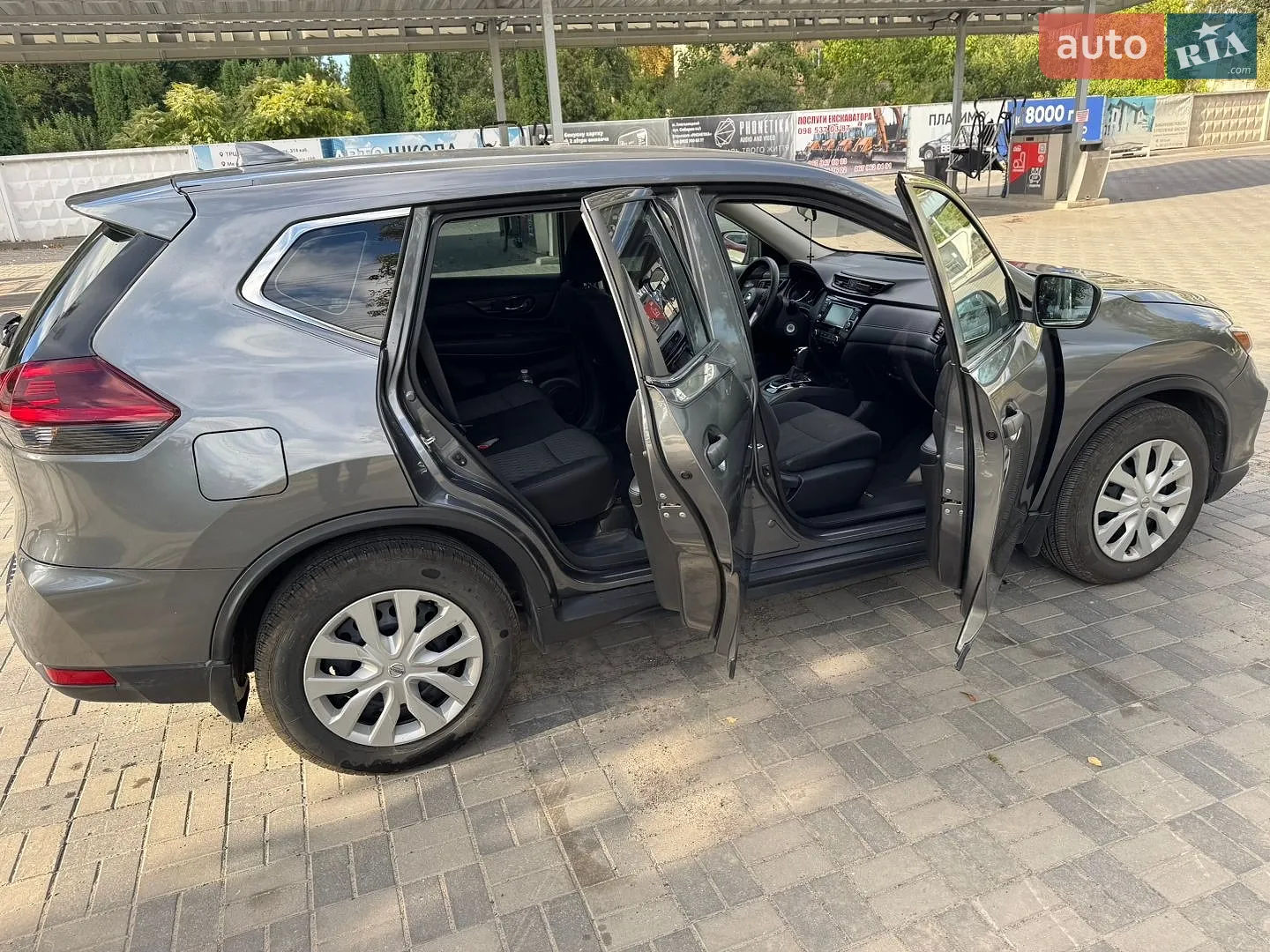2018 Nissan Rogue - мініатюра 6