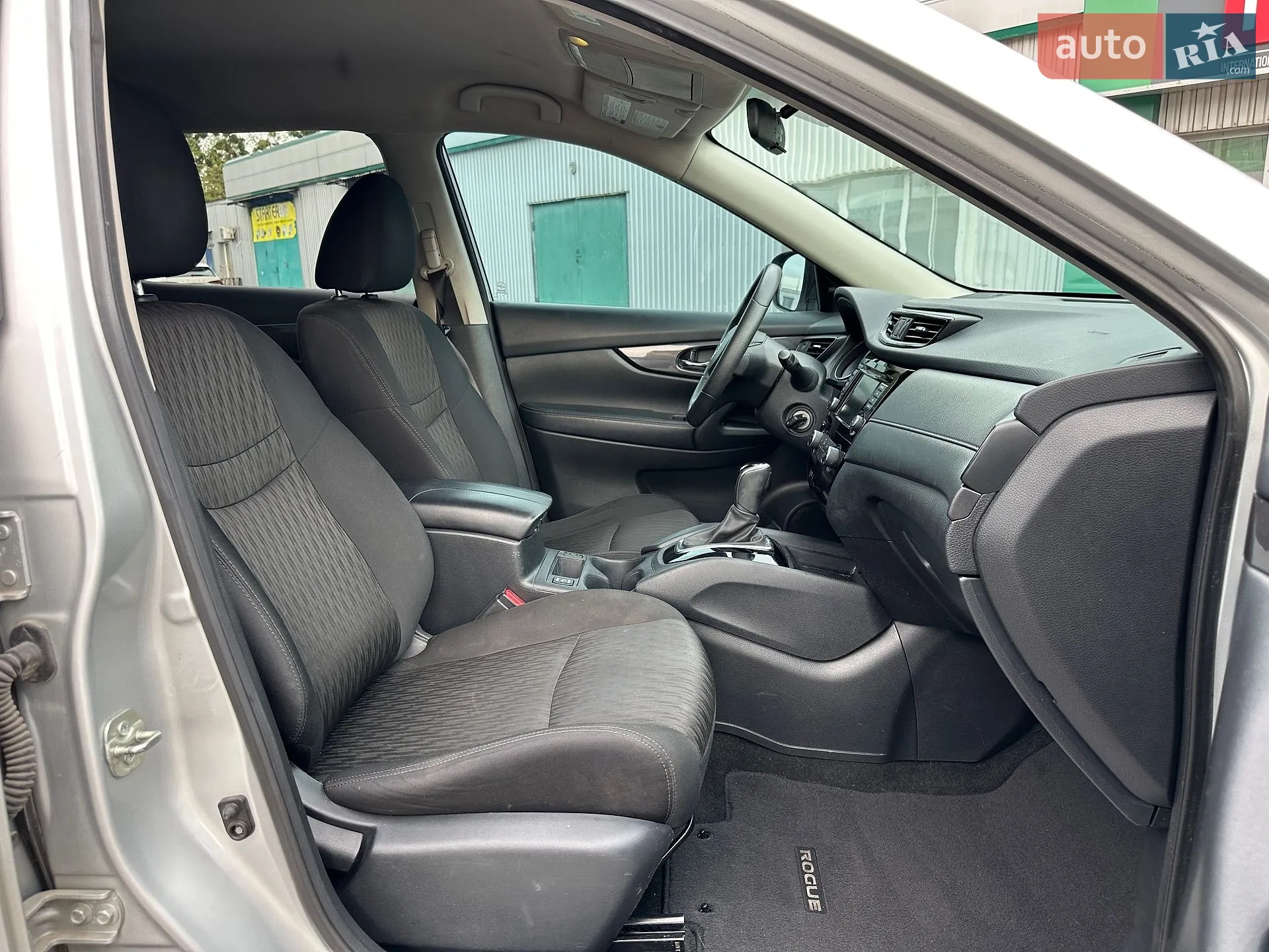 2019 Nissan Rogue - мініатюра 25
