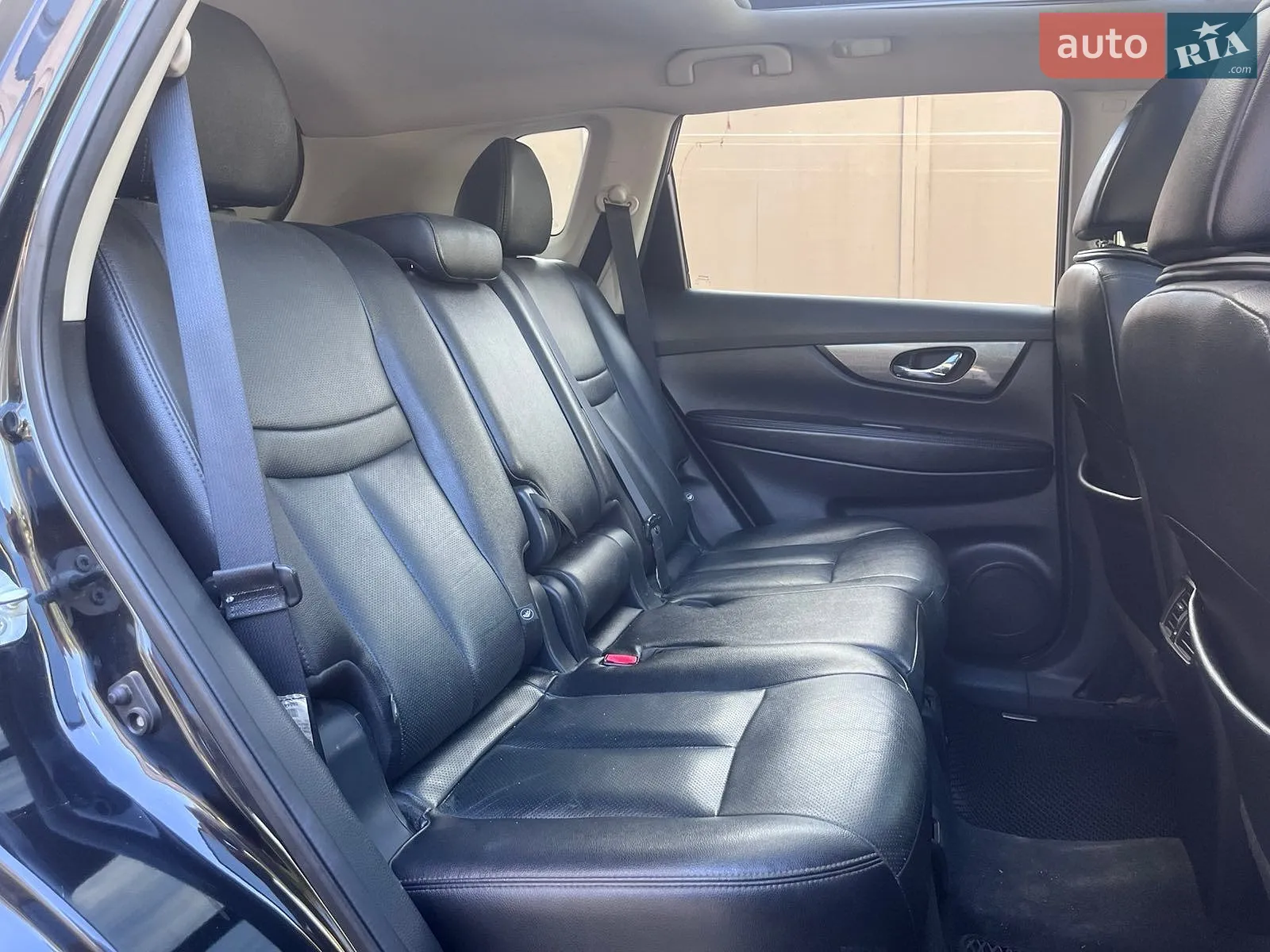 2016 Nissan Rogue - мініатюра 25