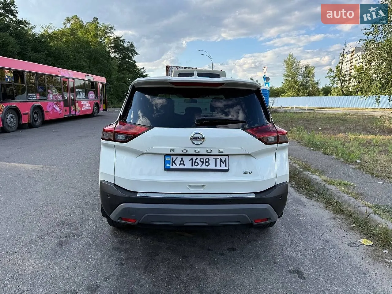 2021 Nissan Rogue - мініатюра 8