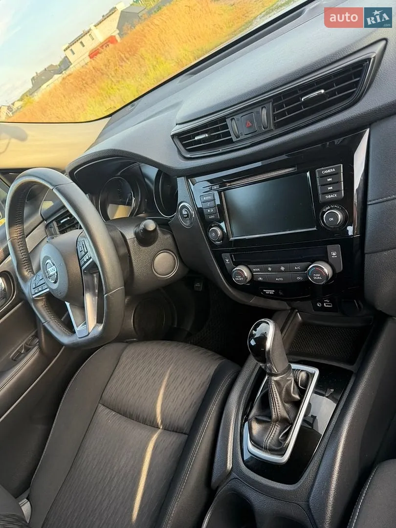 2017 Nissan Rogue - мініатюра 13