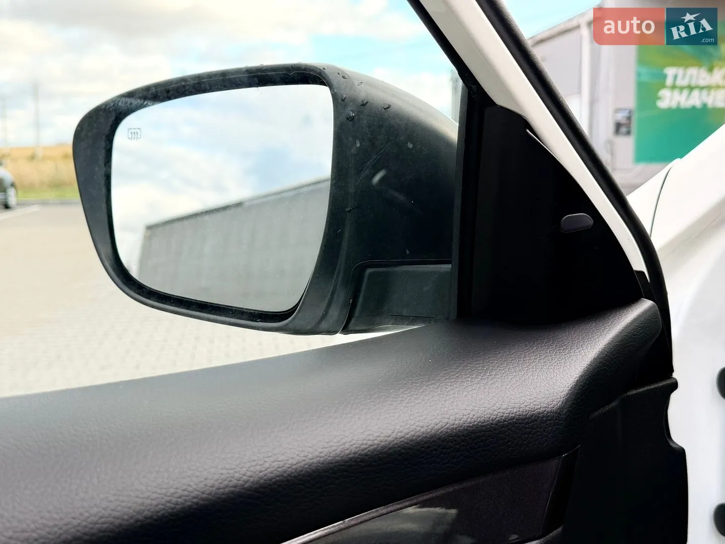2018 Nissan Rogue - мініатюра 32