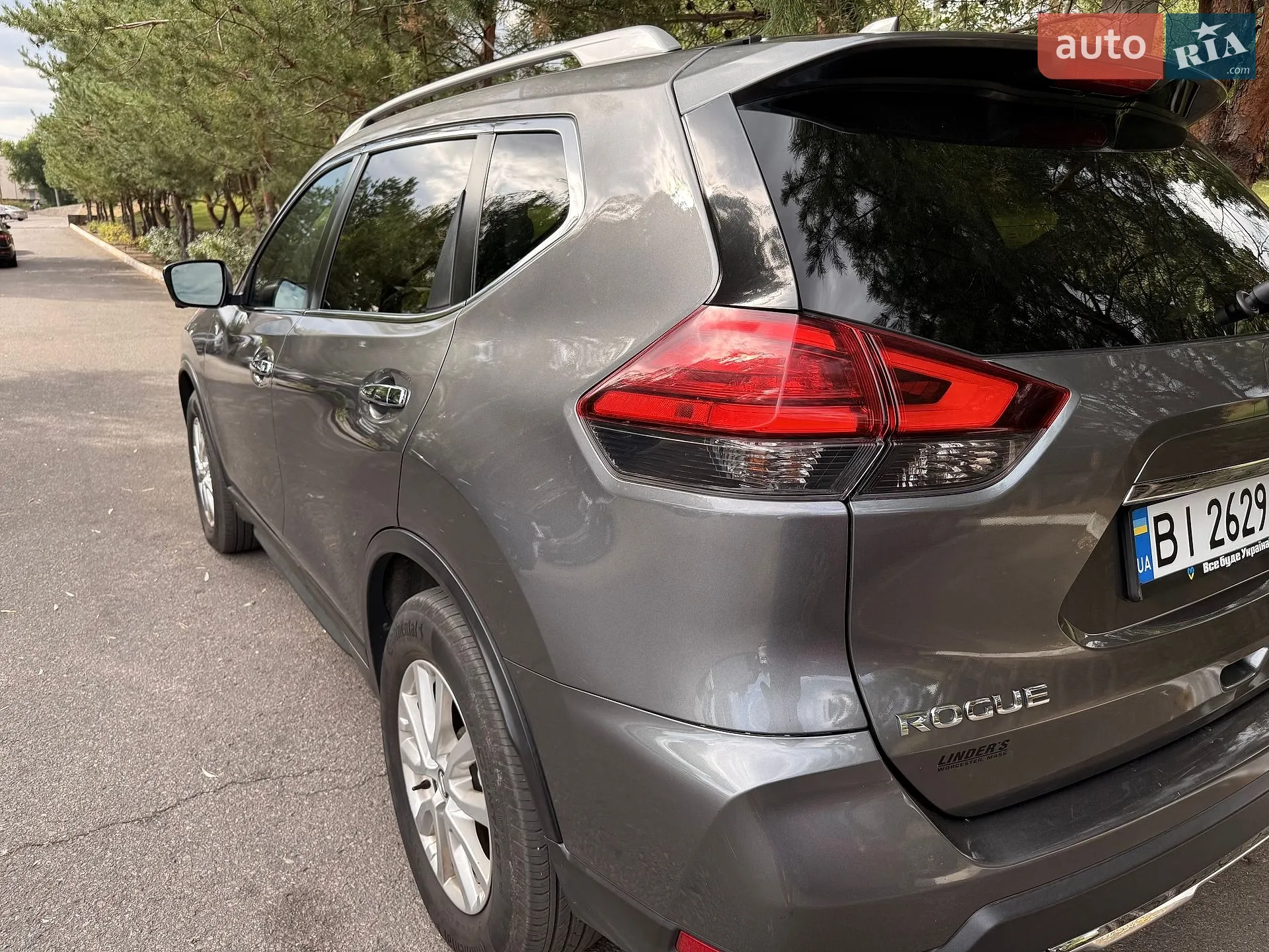 2017 Nissan Rogue - мініатюра 16