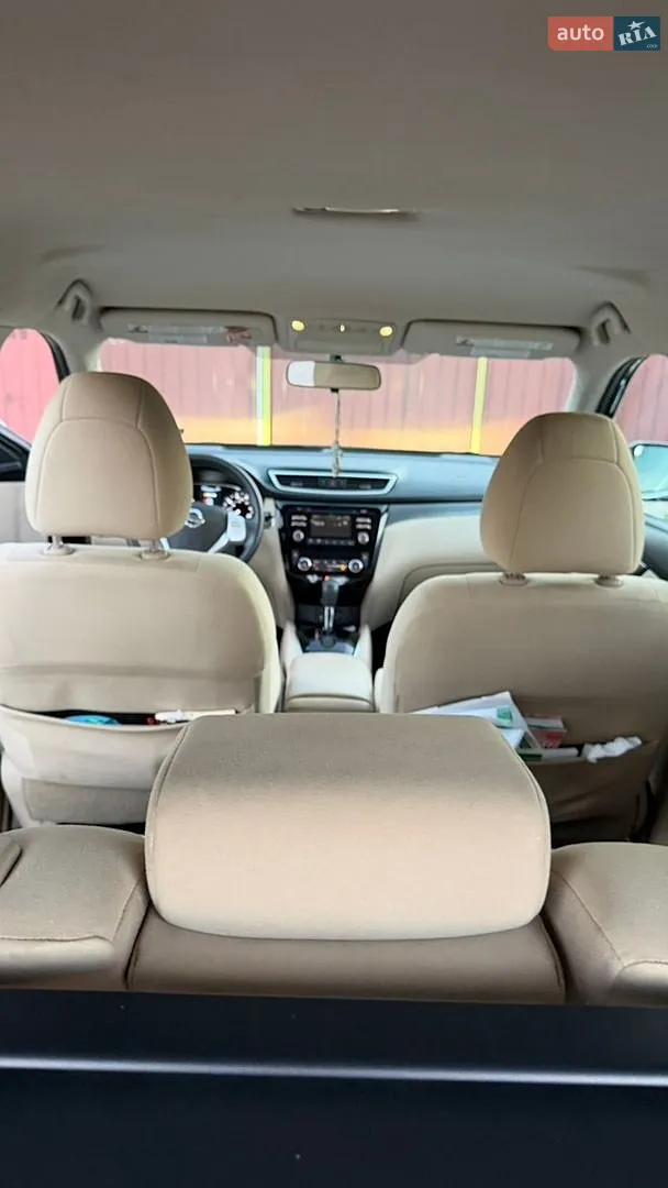 2016 Nissan Rogue - мініатюра 11