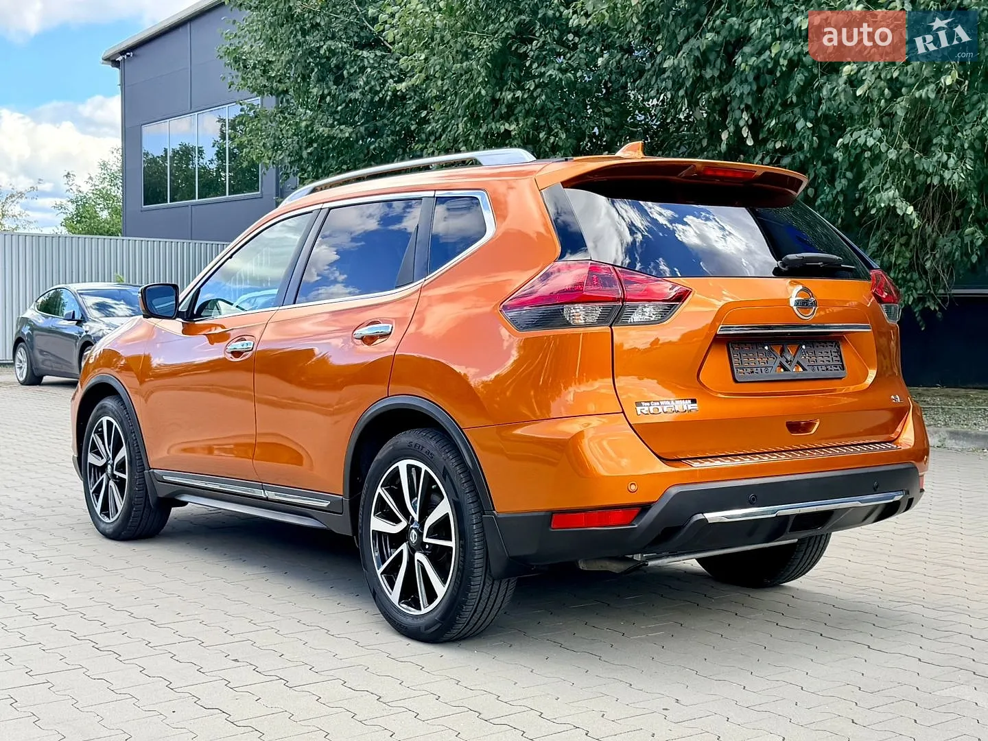 2019 Nissan Rogue - мініатюра 8