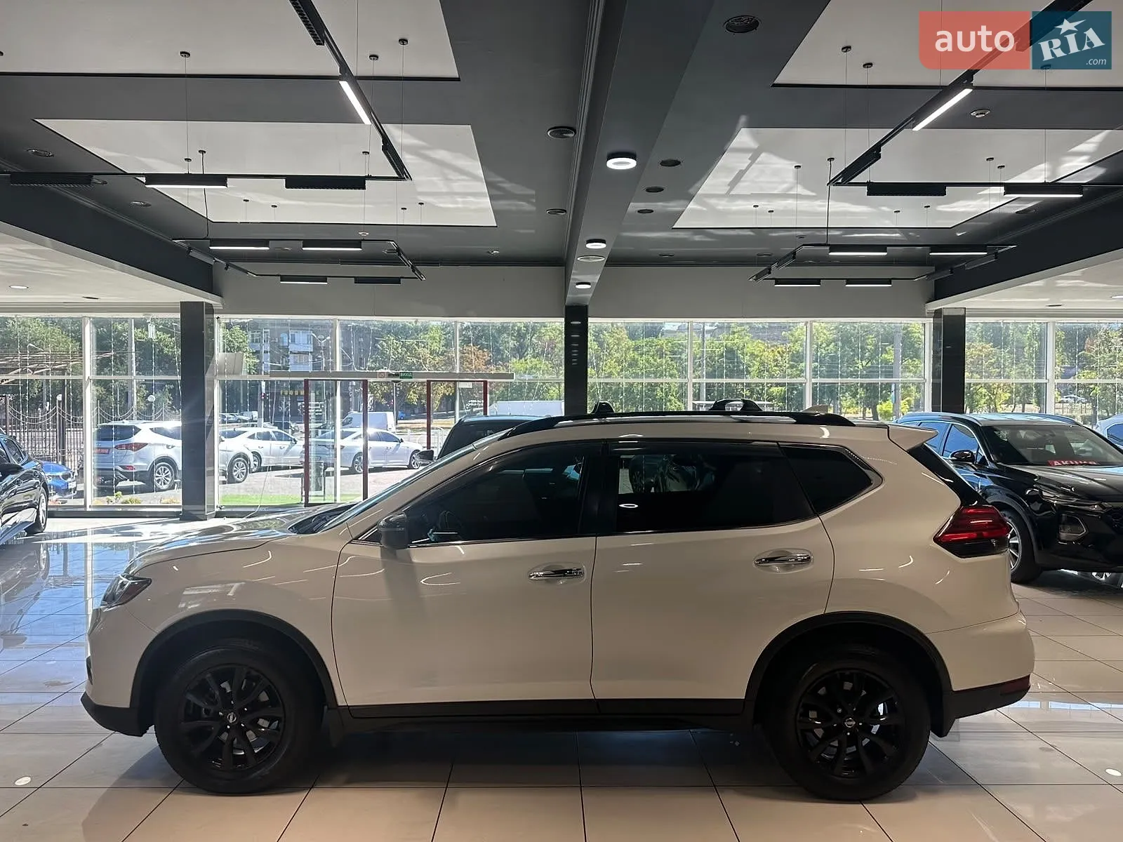 2017 Nissan Rogue - мініатюра 4