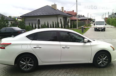 Седан Nissan Sentra 2013 в Ровно