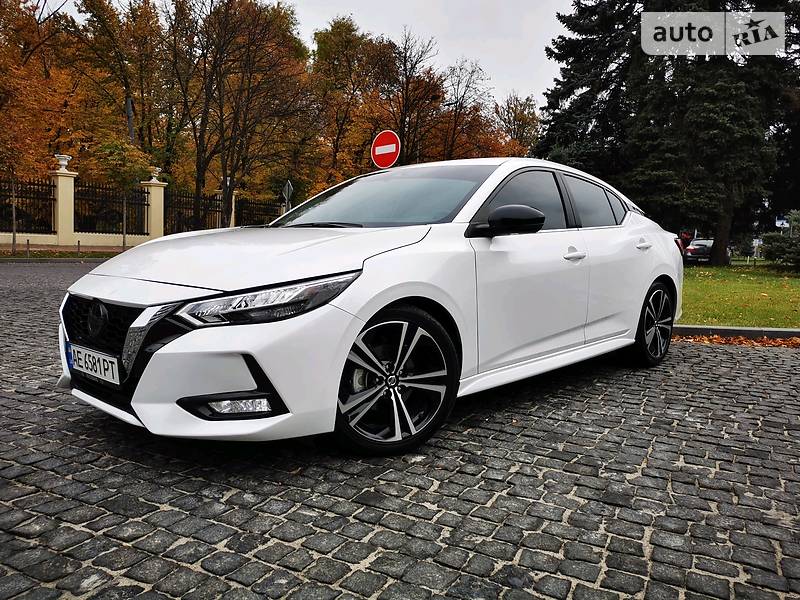 Седан Nissan Sentra 2020 в 