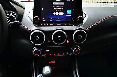 Седан Nissan Sentra 2020 в 