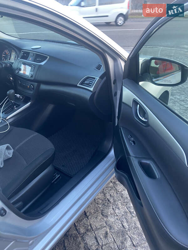 Седан Nissan Sentra 2018 в Києві