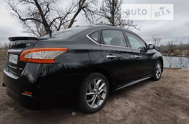 Седан Nissan Sentra 2014 в Кременчуге