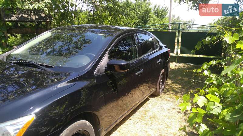 Седан Nissan Sentra 2015 в Черкассах