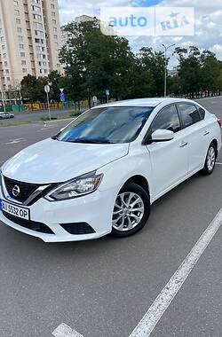 Седан Nissan Sentra 2018 в Києві