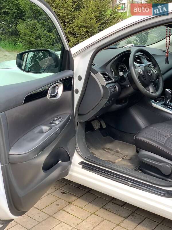 Седан Nissan Sentra 2017 в Запоріжжі