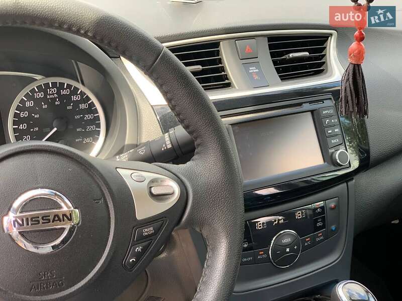 Седан Nissan Sentra 2017 в Запоріжжі
