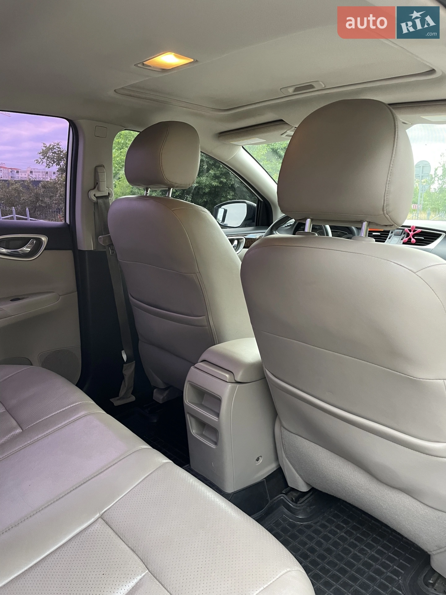 2015 Nissan Sentra - мініатюра 38