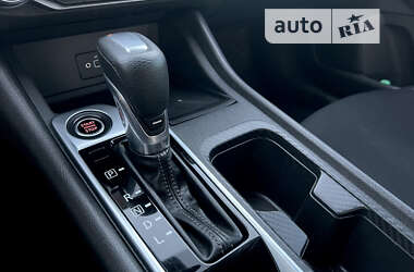 Седан Nissan Sentra 2020 в 