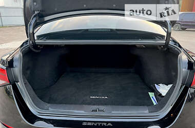 Седан Nissan Sentra 2020 в 