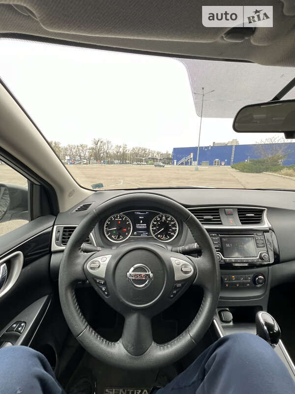 Седан Nissan Sentra 2017 в Николаеве