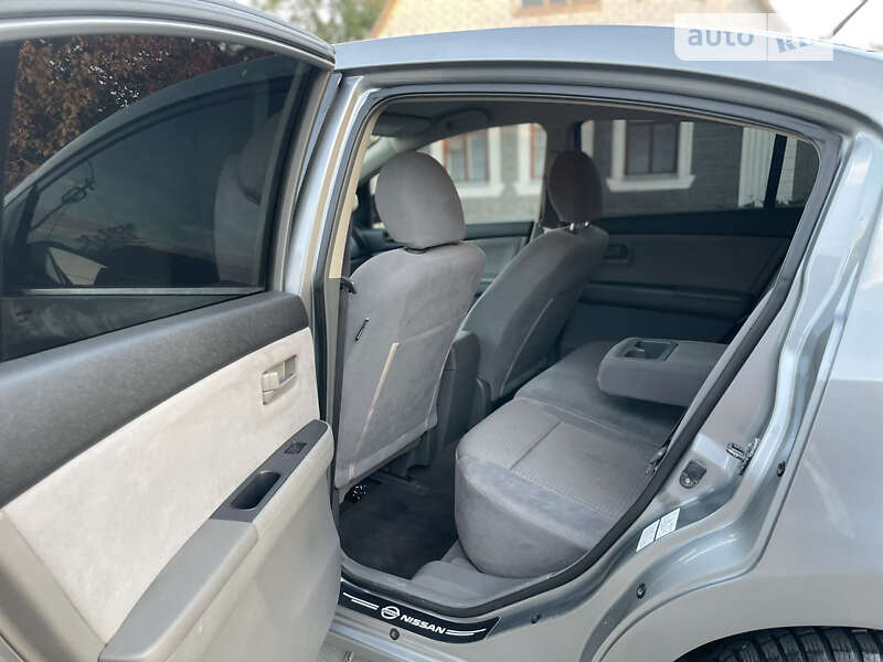 Седан Nissan Sentra 2008 в Николаеве