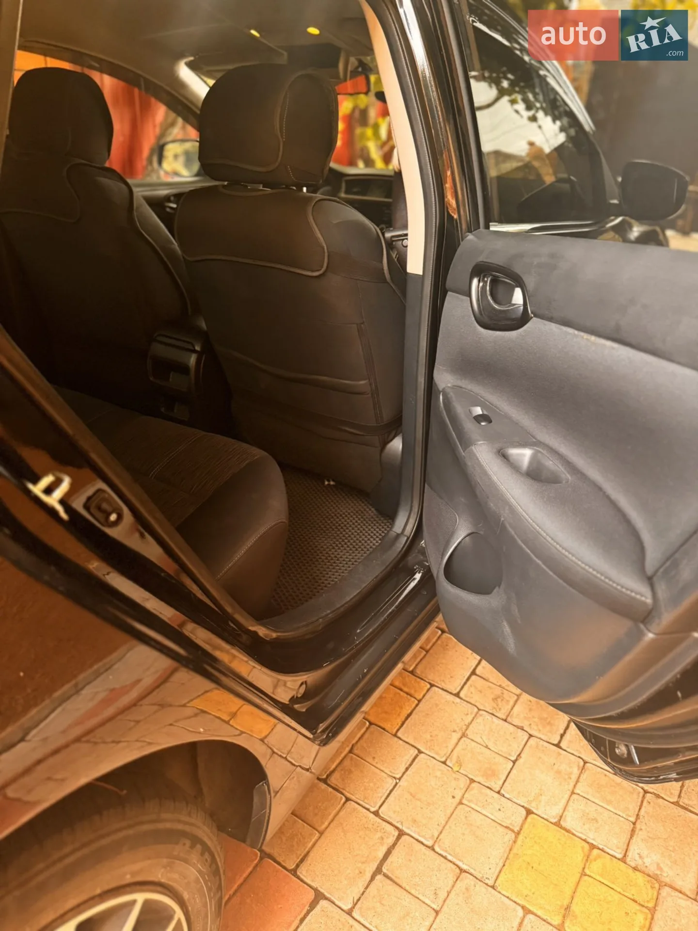 2015 Nissan Sentra - мініатюра 5