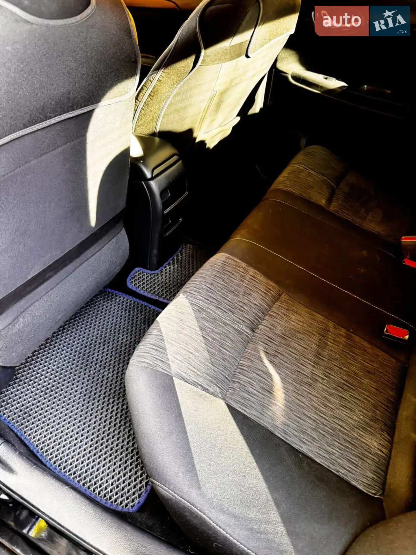 2015 Nissan Sentra - мініатюра 12