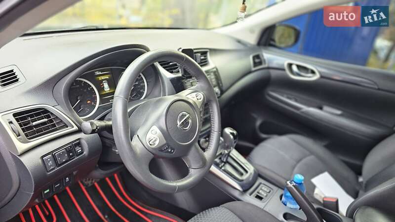 Седан Nissan Sentra 2017 в Днепре