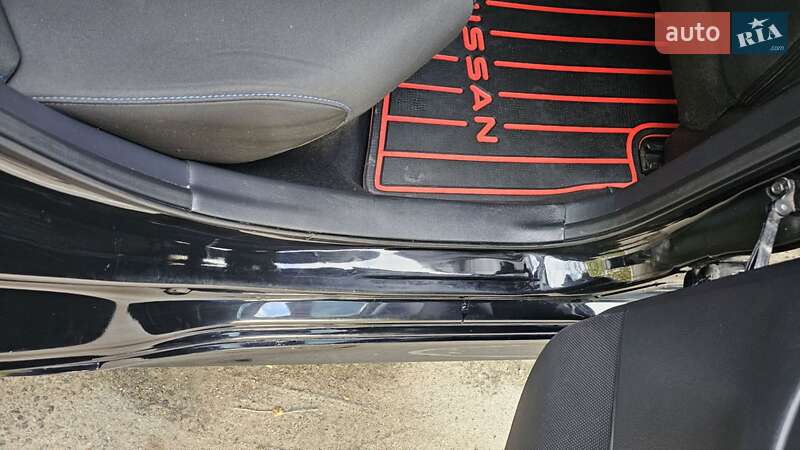 Седан Nissan Sentra 2017 в Днепре