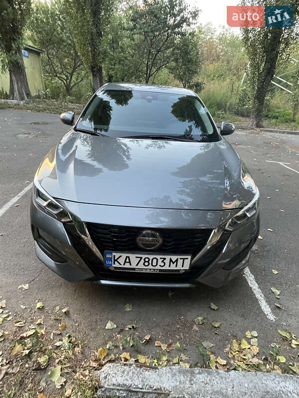 Седан Nissan Sentra 2020 в 
