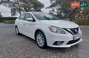 Седан Nissan Sentra 2019 в Днепре