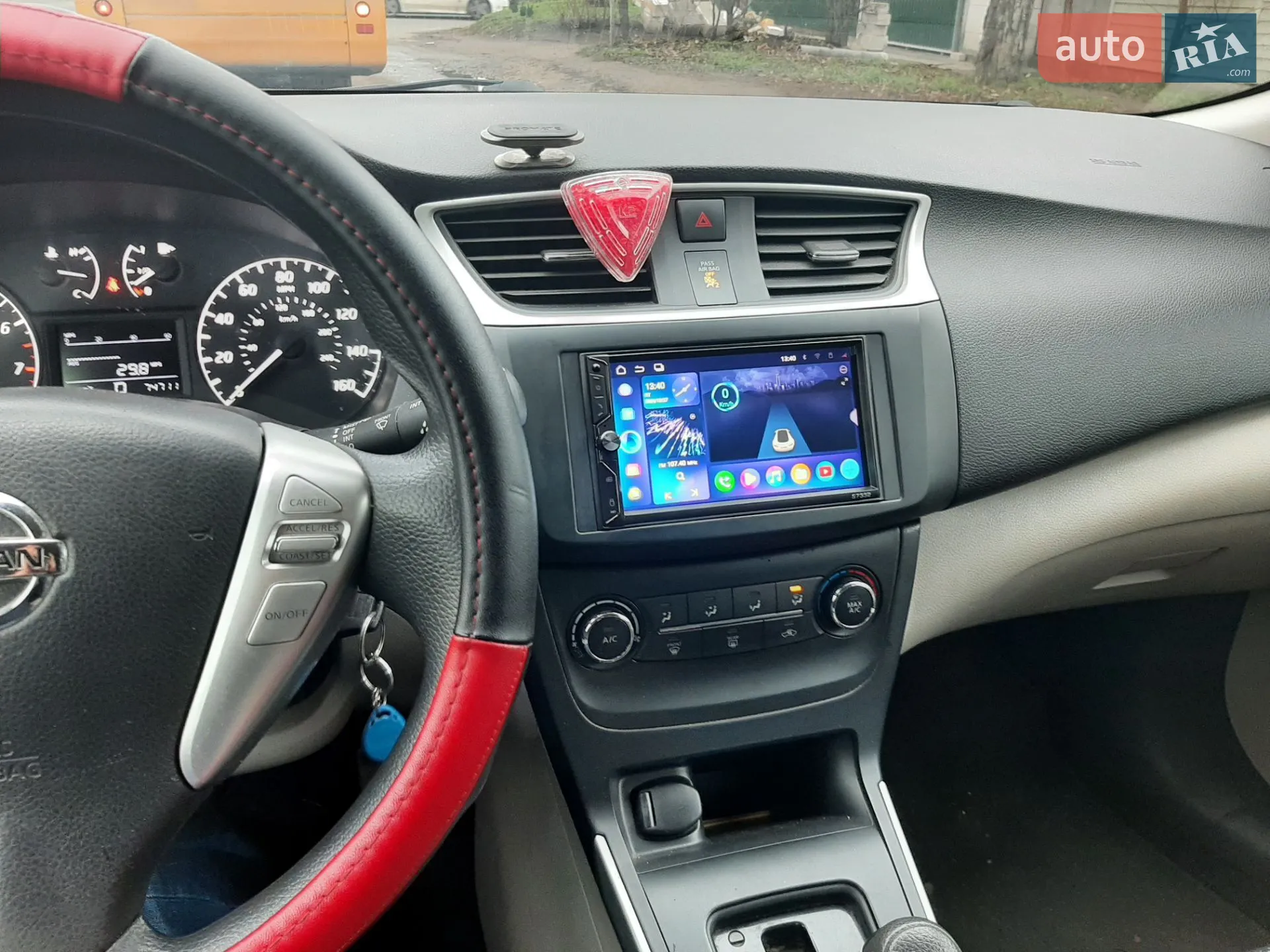 2016 Nissan Sentra - мініатюра 23