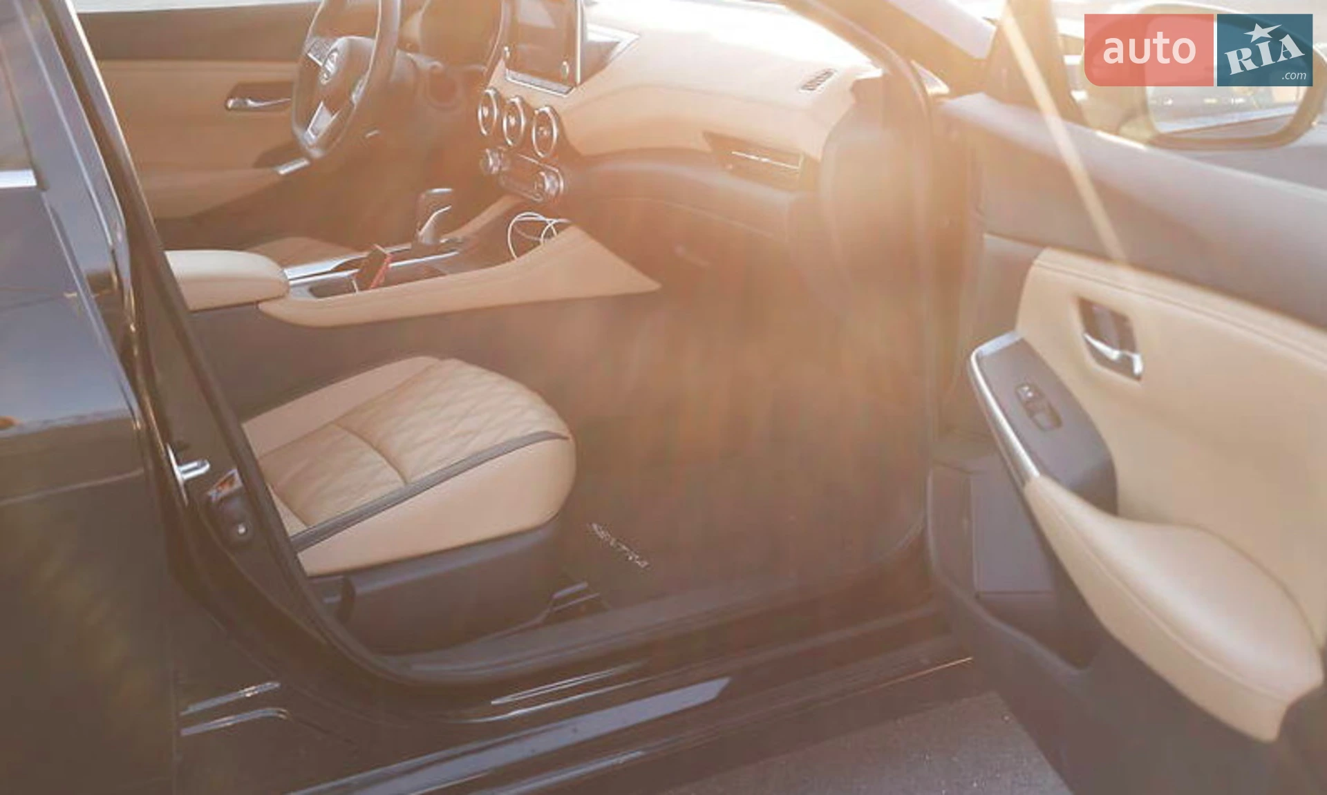 2020 Nissan Sentra - мініатюра 23