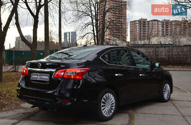 Седан Nissan Sentra 2017 в 