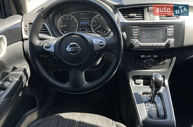 Седан Nissan Sentra 2018 в 
